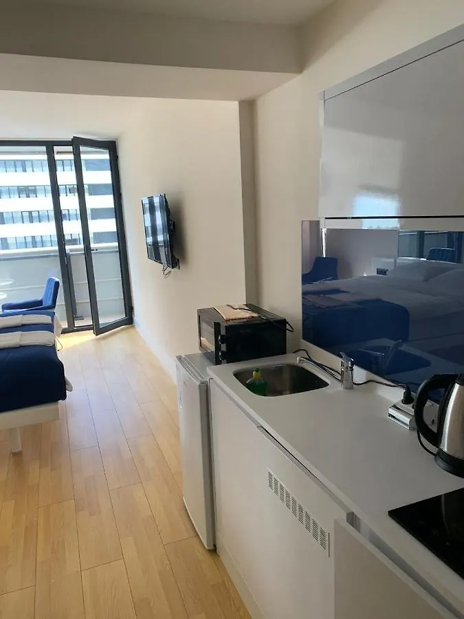 Orbi City Aparthotel In 바투미