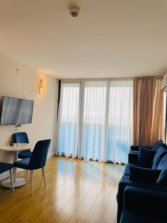 Orbi City Aparthotel In 바투미 5*,  조지아